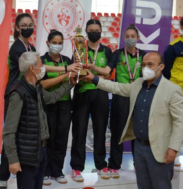 Kocasinan şampiyonluğu kıl payı kaçırdı
