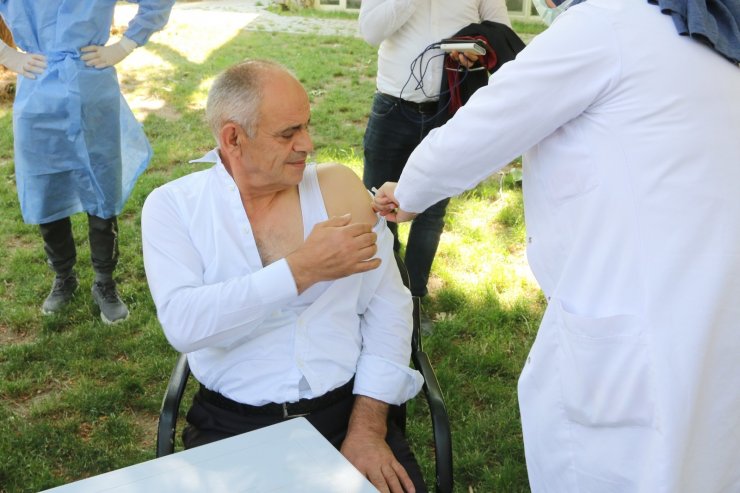 Yahyalı Belediyesi aşılama kampanyasına katıldı
