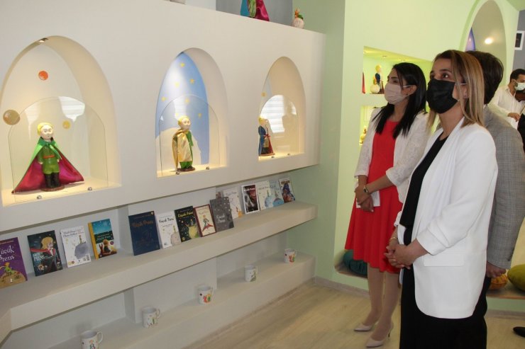 Ürgüp’te Türkiye’nin ilk ’Küçük Prens temalı tematik kütüphanesi’ hizmete açıldı