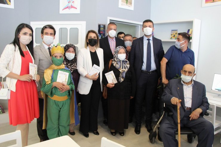 Ürgüp’te Türkiye’nin ilk ’Küçük Prens temalı tematik kütüphanesi’ hizmete açıldı
