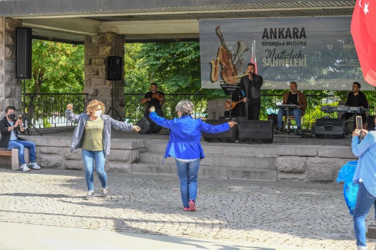 Müzisyenler ‘Mutluluk Sahneleri’ne, Başkentliler müziğe kavuştu