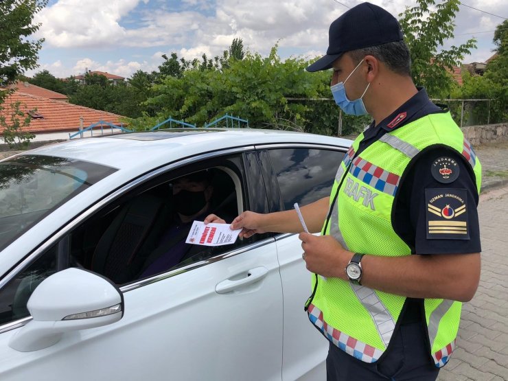 Aksaray jandarmadan emniyet kemeri uygulaması