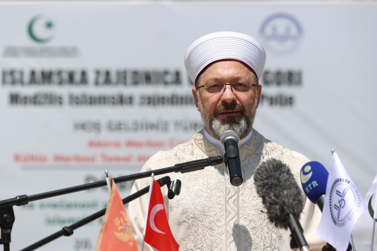 Diyanet İşleri Başkanı Erbaş, Karadağ’da