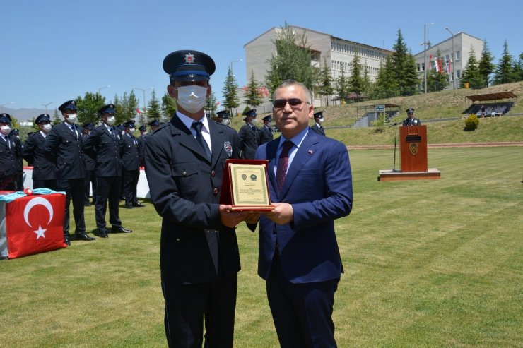 Niğde POMEM’den 295 Polis Adayı Mezun oldu