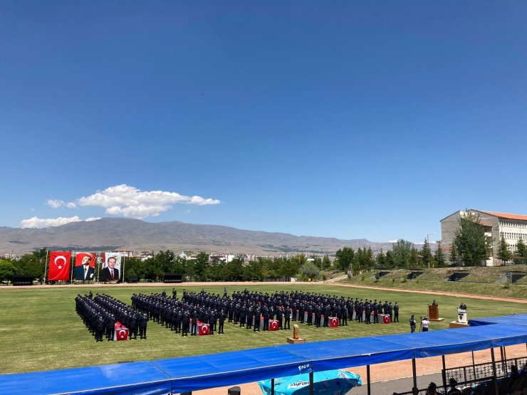 Niğde POMEM’den 295 Polis Adayı Mezun oldu