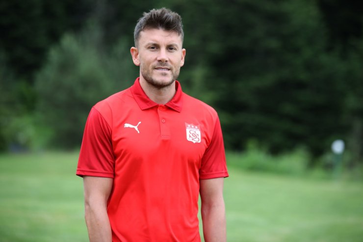 Sefa Yılmaz: “Takıma çok faydam olacak”
