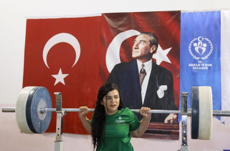 Çankayalı sporcu Gülistan Özdemir’in Dünya Şampiyonası’na uzanan peri masalı