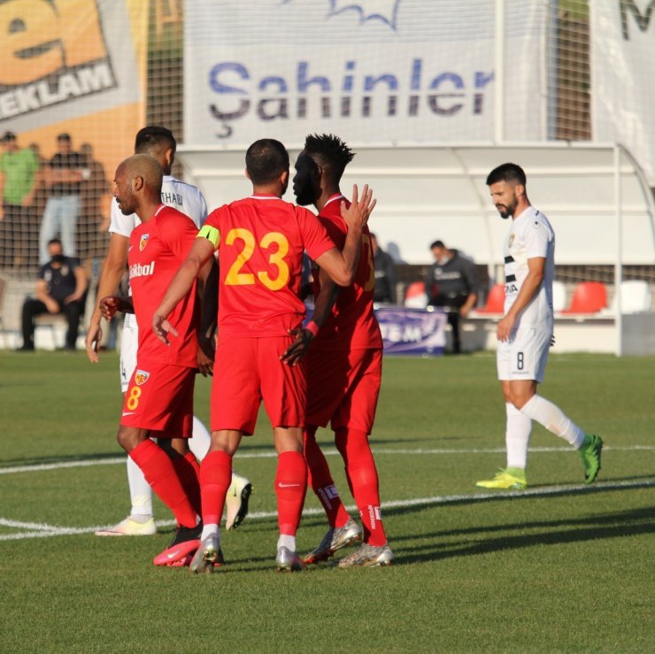 Hazırlık Maçı: Kayserispor: 1 - Ballkani: 1