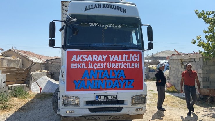 Aksaray’dan yangın mağdurlarına canlı hayvan yardımı