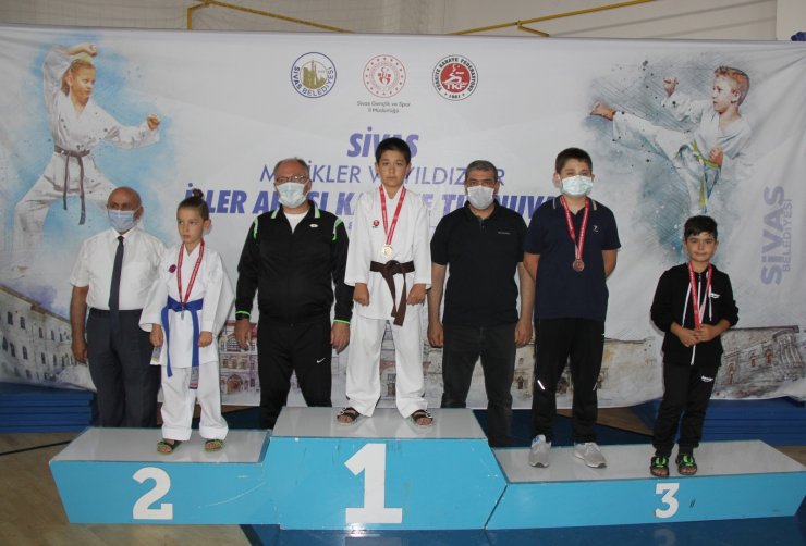 Sivas’ta karate rüzgarı esti