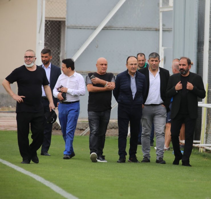 Sivasspor’da Dinamo Batumi mesaisi sürüyor