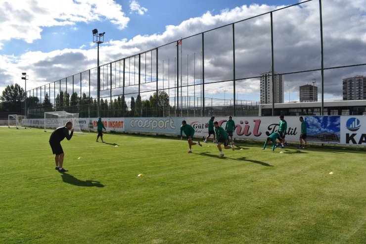 Sivas Belediyespor, Turgutlu maçına hazırlanıyor