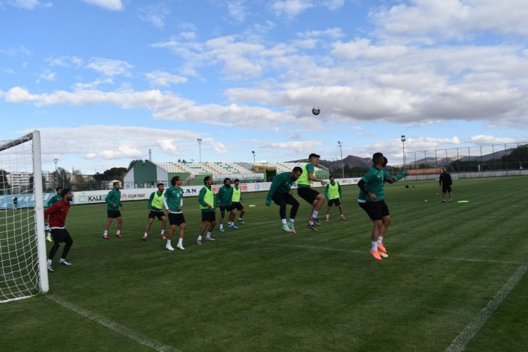 Sivas Belediyespor, Turgutlu maçına hazırlanıyor