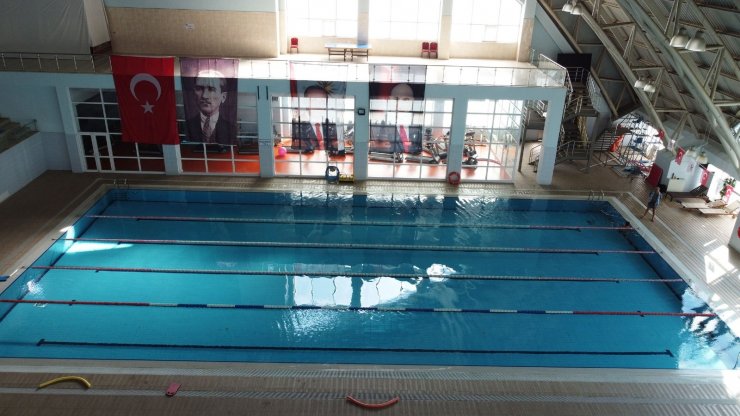 Olimpiyat standartlarında yüzme havuzu Keçiören’de