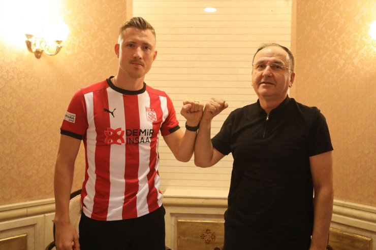 Fredrik Ulvestad resmen Sivasspor’da