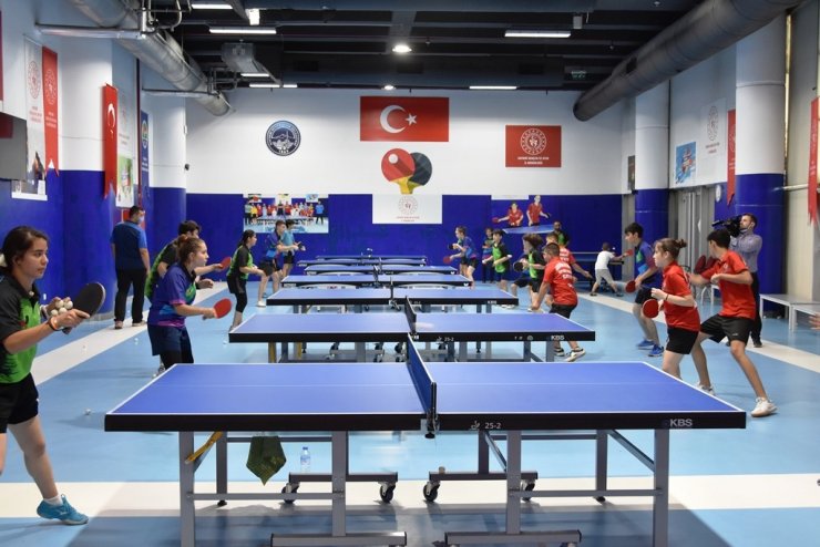 Türkiye’nin masa tenisindeki sporcu fabrikası ‘Kocasinan’