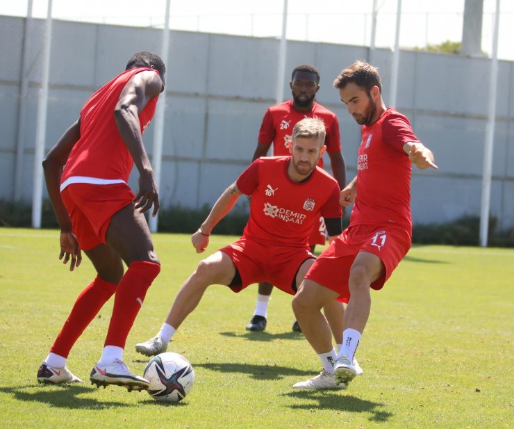 Sivasspor’da neşeli idman