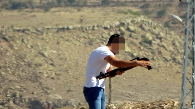 Nişanlısından ayrılan genç yürekleri ağza getirdi