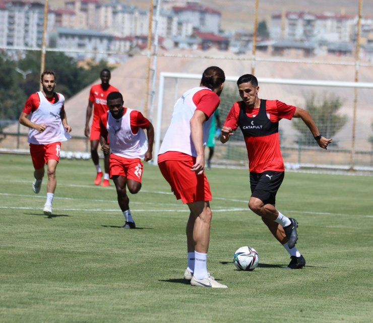 Sivasspor çift kale maç yaptı