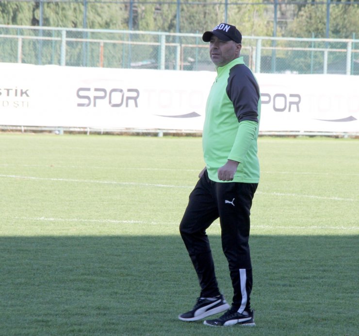 Özer Karadaş: “2. Lig’de kolay maç yok”