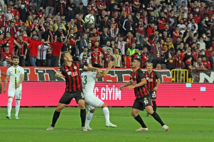 TFF 2. Lig: Eskişehirspor: 0 - Şanlıurfaspor: 0