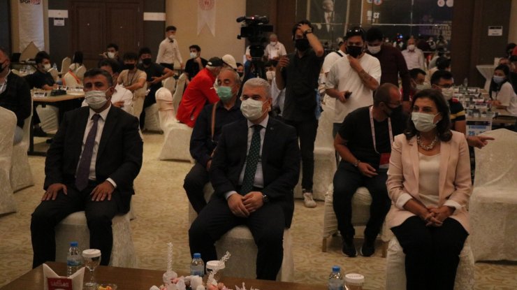 Kırşehir’de Açık Santranç Turnuvası uluslararası katılımla başladı