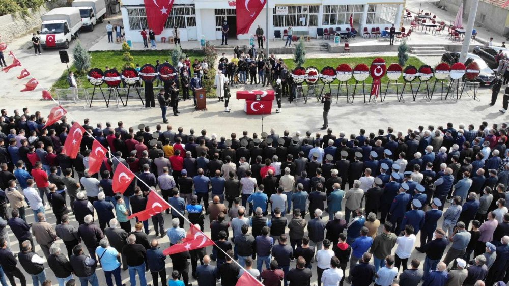 Şehidimiz son yolculuğuna uğurlandı