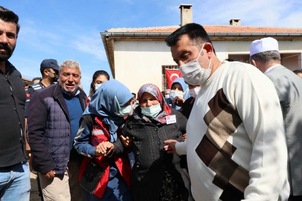 Şehidimiz son yolculuğuna uğurlandı
