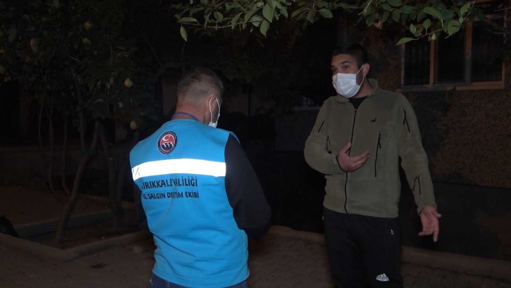 Çöp atmak için karantinayı deldi, 4 bin 50 TL ceza yedi