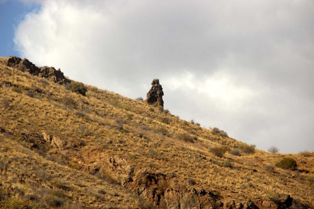 "Gelin Taşı'nı" Gören Dönüp Bir Daha Bakıyor