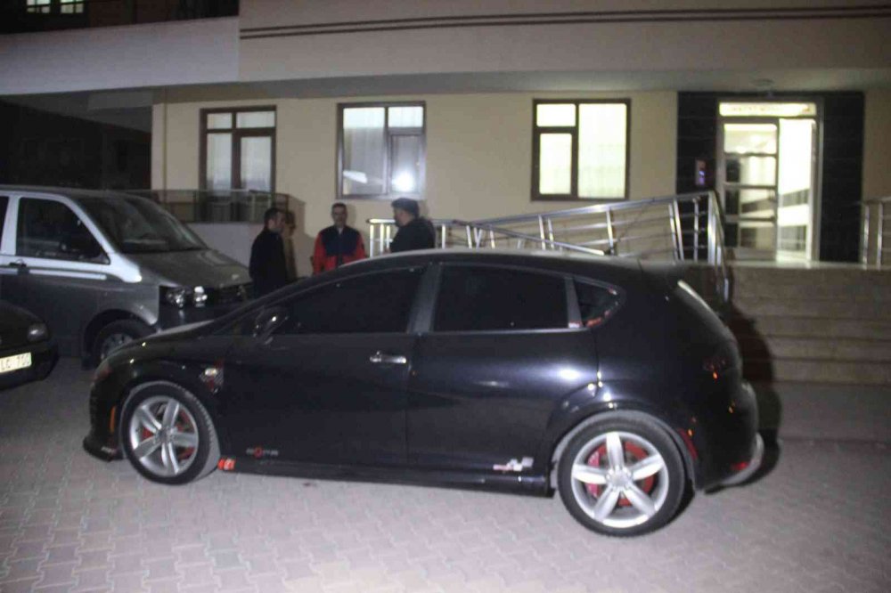 Konya'da “Arabam çizildi, niye bakmadın” tartışmasında kapıcı bıçaklanarak öldürüldü