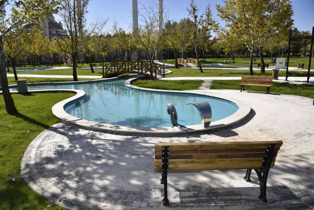 Selçuklu Belediyesi'nin SÜ yerleşkesine yaptığı Merve Mercan Parkı tamamlandı