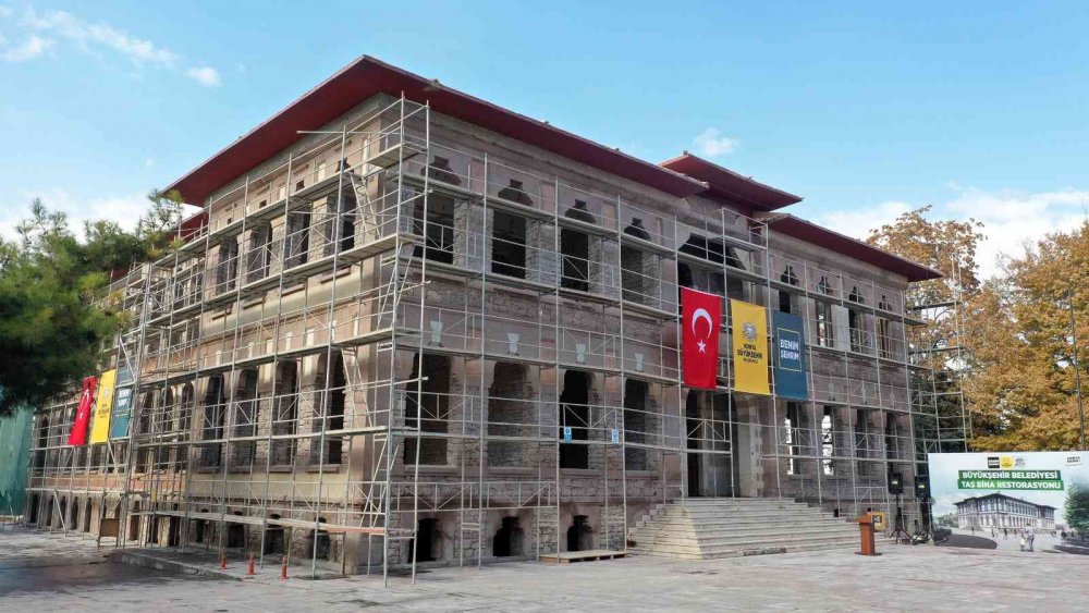 Uğur İbrahim Altay Büyükşehir Belediyesi Taş Binayı Tanıttı