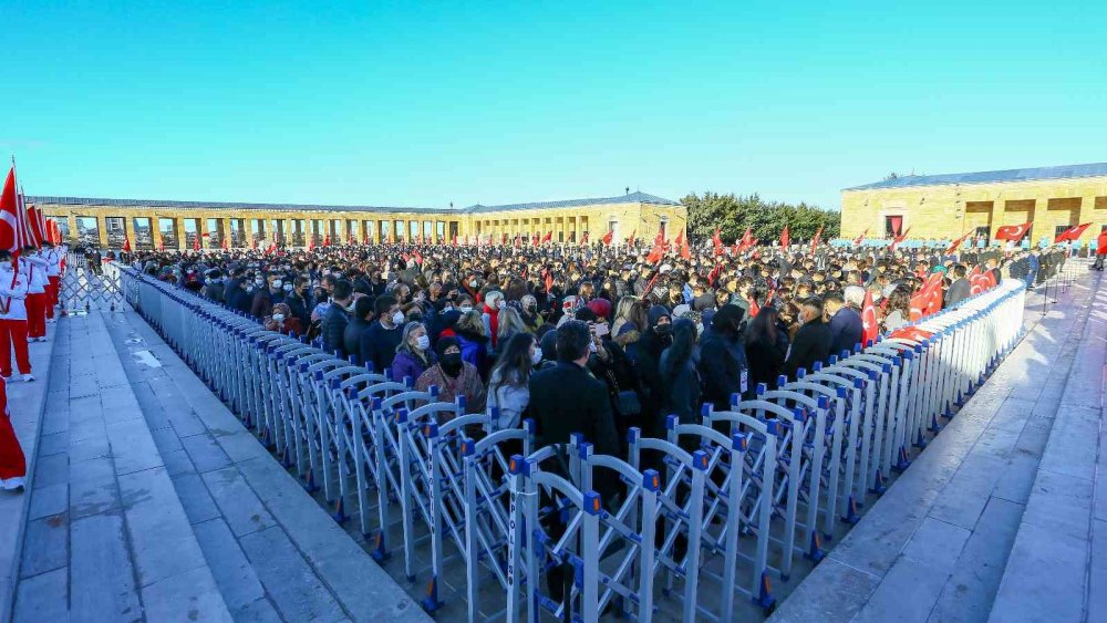 Devletin zirvesi Anıtkabir’de