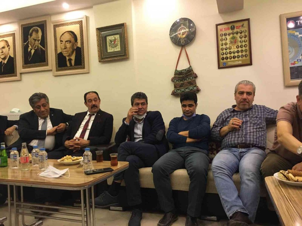 Alparslan Türkeş ve 9 Işık Doktrini Anlatıldı