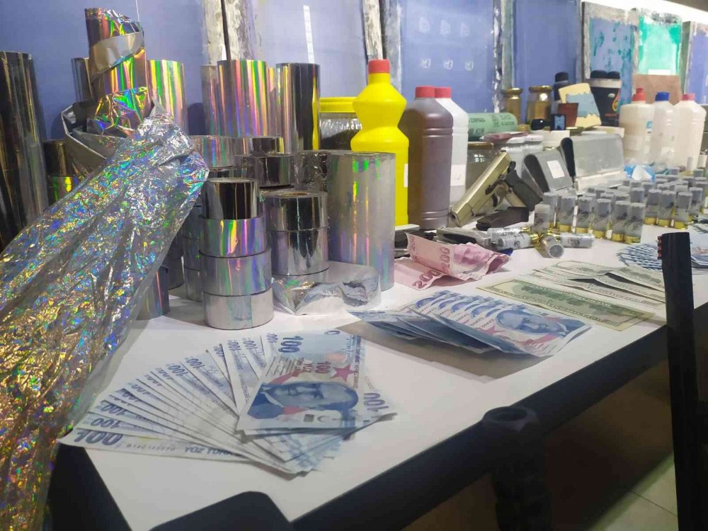 Ali Babanın Çiftliği'ne ’sahte Para’ Operasyonu!