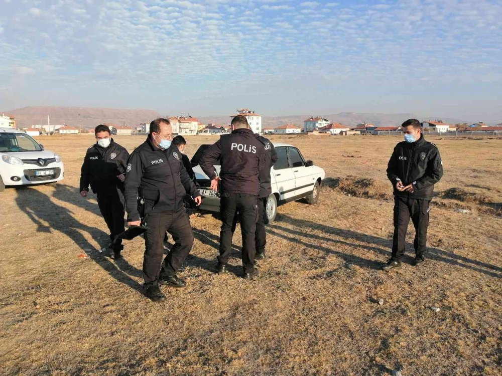 Çaldığı Araca Sahte Plaka Taktı! Aksaray'da Film Sahnelerini Aratmayan Kovalamaca!