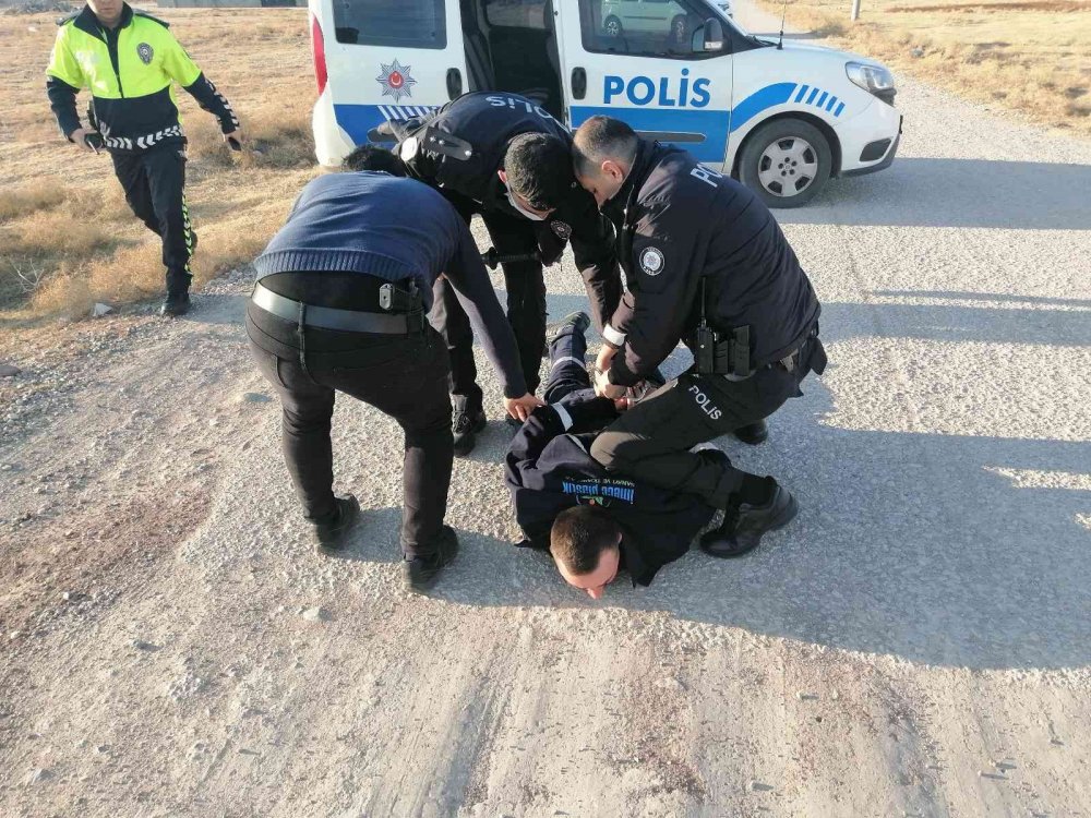 Çaldığı Araca Sahte Plaka Taktı! Aksaray'da Film Sahnelerini Aratmayan Kovalamaca!