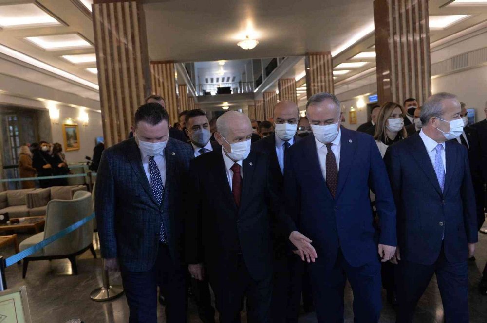 MHP Lideri Bahçeli: "Hükümetin İzlediği Ekonomi Politikası Doğrudur"