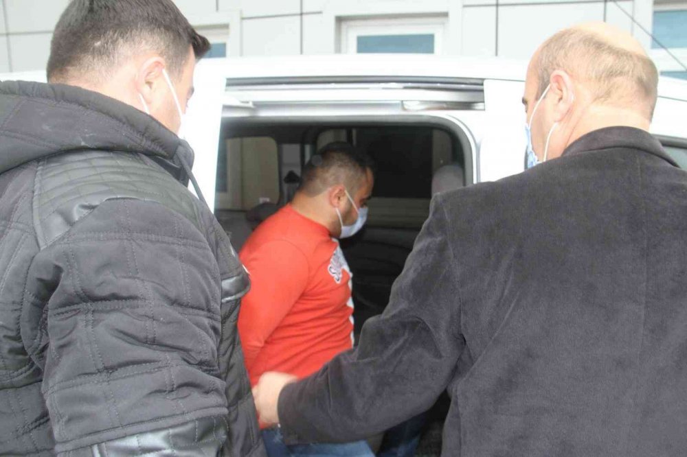 3 Aracı Kundaklayan Şüpheli Tutuklandı