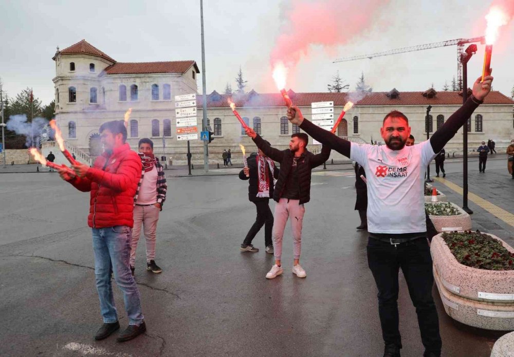 Ampute Milli Takımı’na Coşkulu Karşılama