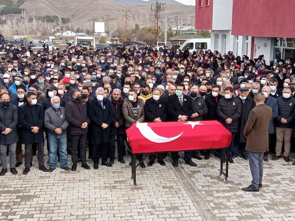 Kazada ölen Belediye Başkanı için cem evinde cenaze namazı kılındı