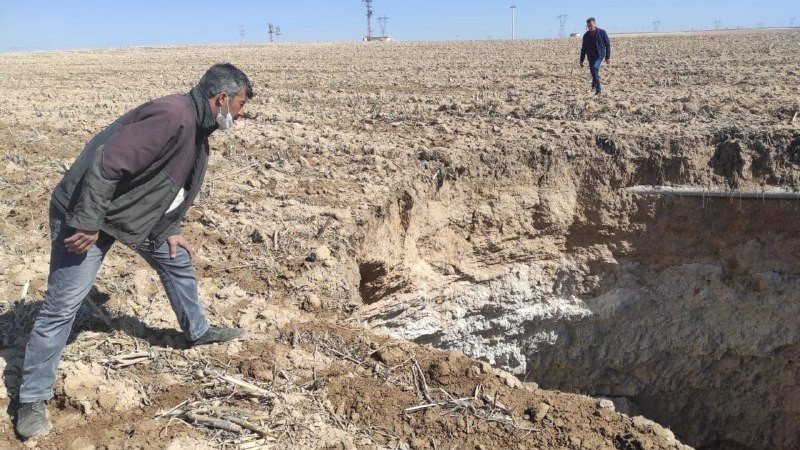 Konya Ovası 'Obruk Ovası'na Dönüşüyor!