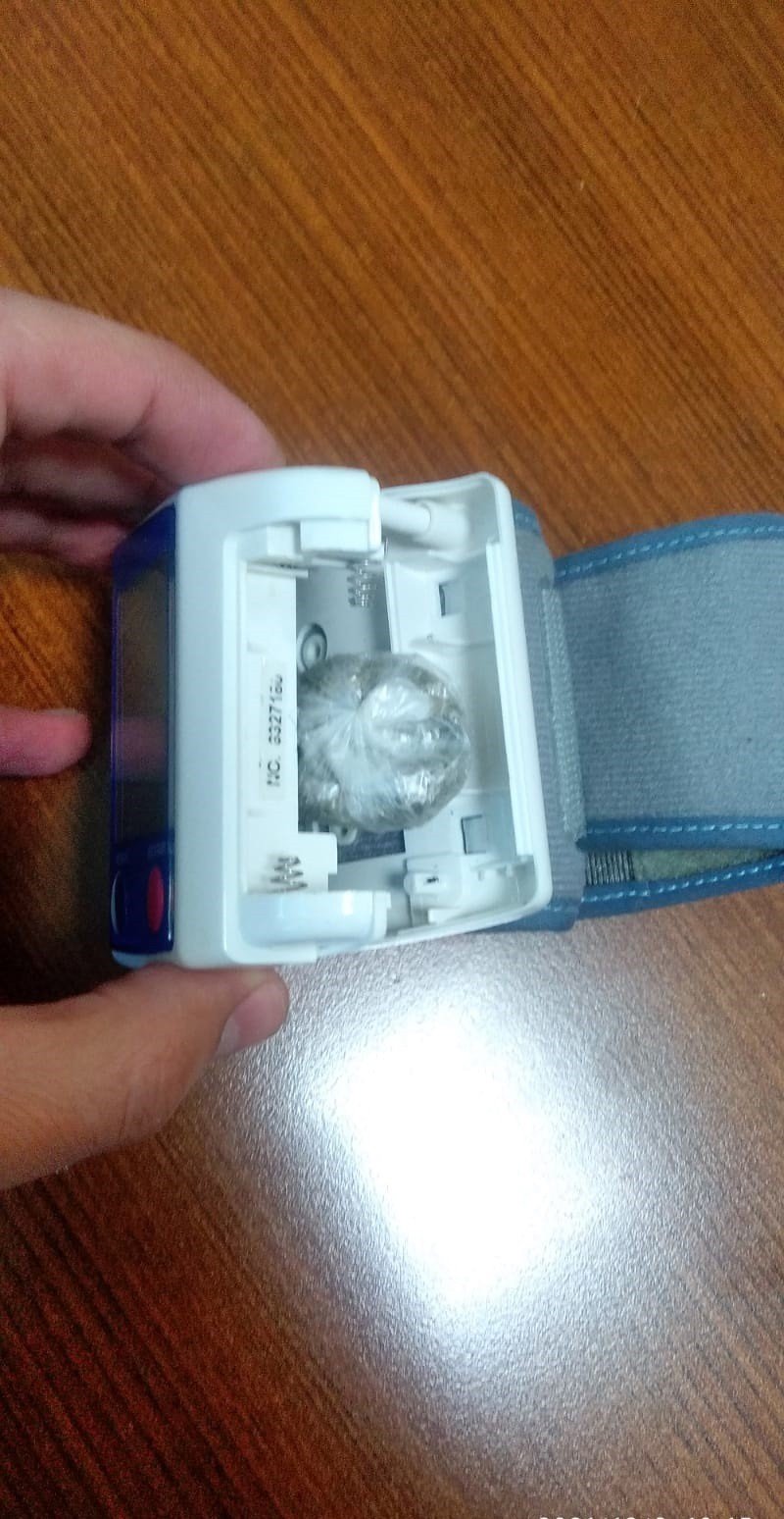 Akşehir'de kargoyla gönderilen tansiyon aletinden uyuşturucu çıktı