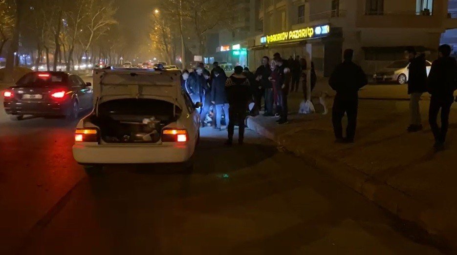 Konya'da karşıdan karşıya geçmek isteyen genç kıza otomobil çarptı