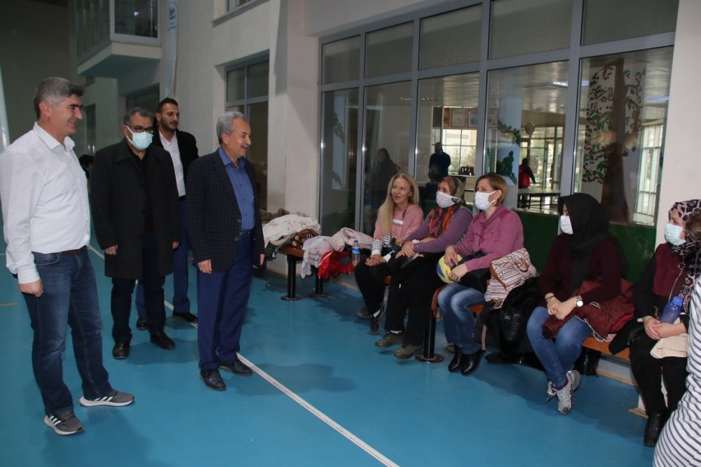 Salih Akkaya: "Gençler Ülkemizin Dinamik Gücüdür"