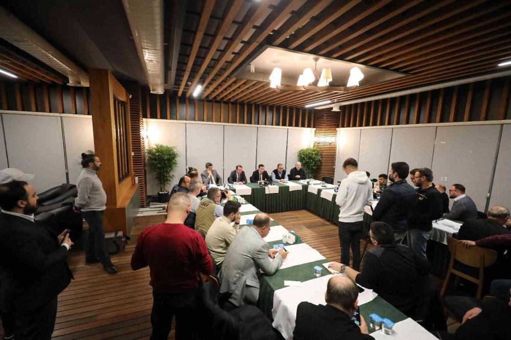 Konyaspor Başkanı Özgökçen iddialı!: “Takımımız Sezonu Çok İyi Bir Yerde Tamamlayacak”