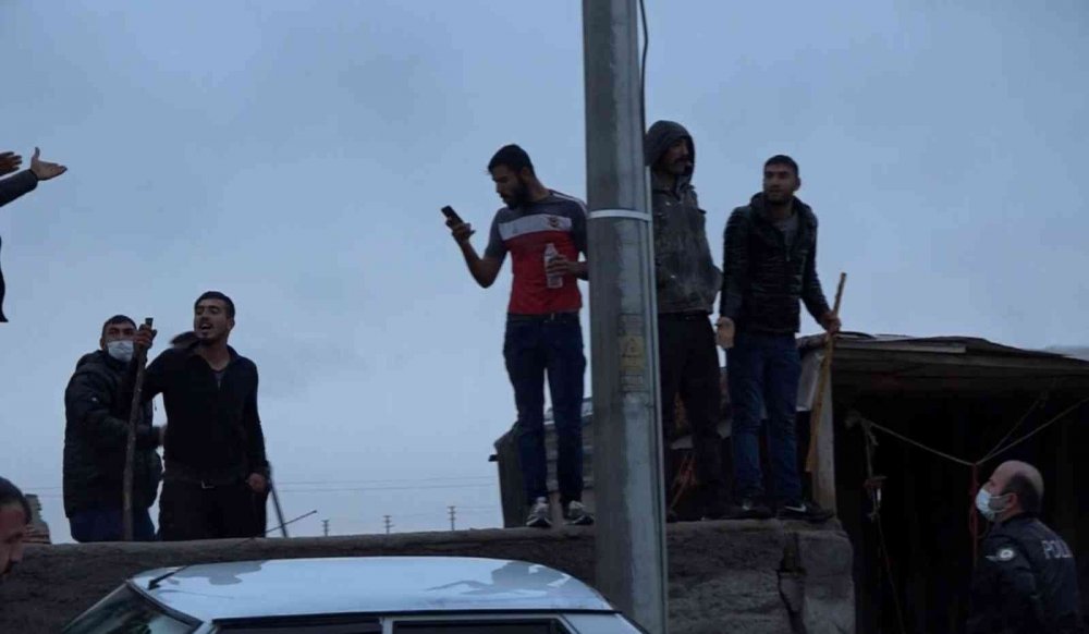 Aksaray'da "Köpek yumurtaları yedi" kavgasının 3. gününde ortalık savaş alanına döndü