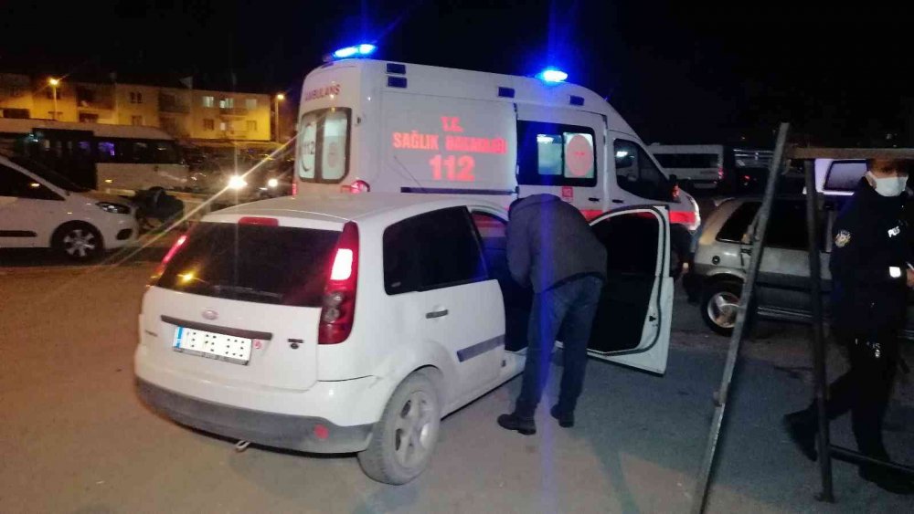 Aksaray'da bir garip olay! “Evimin önünde duramazsın” dedi, ayağından vurdu
