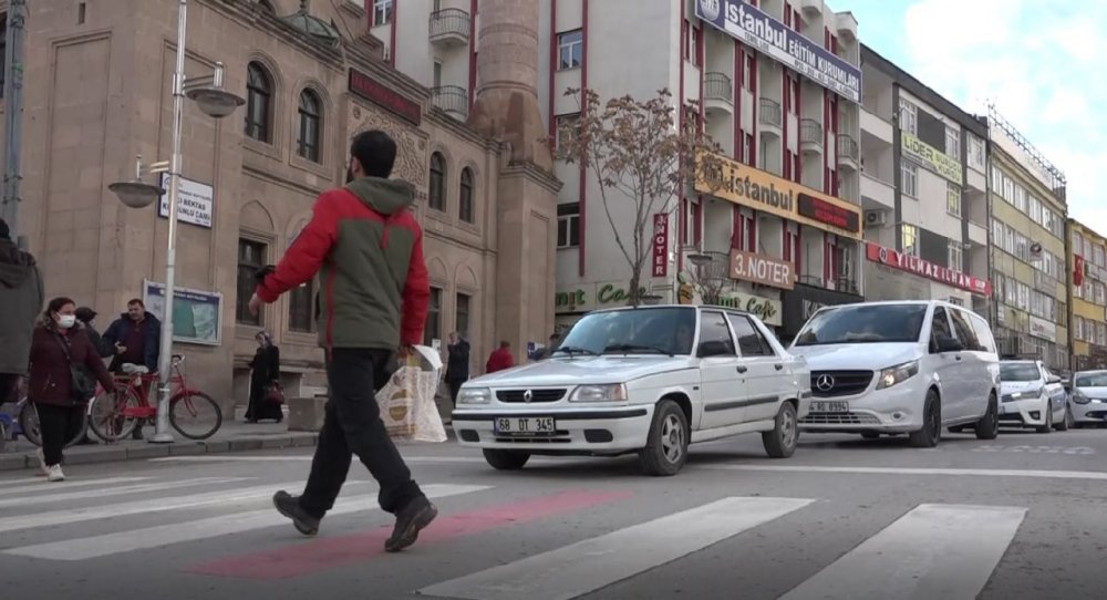 Aksaray’da trafik güvenliği uygulamaları devam ediyor